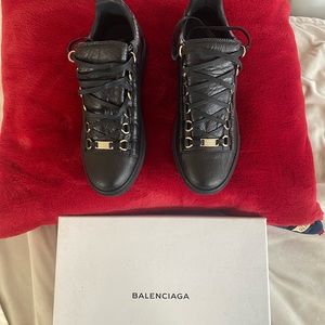 Balenciaga Arena Black leather trainers